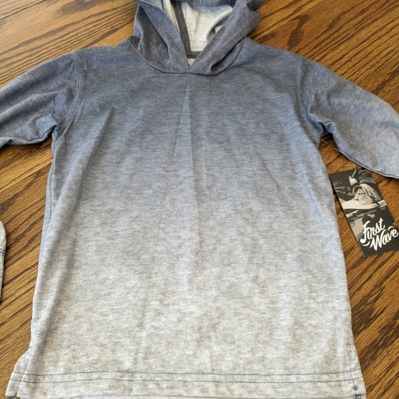 NWT!! First Wave Two-Tone Hooded Shirt Boys Sz. 2/3 by Dillard's - Picture 6 of 7